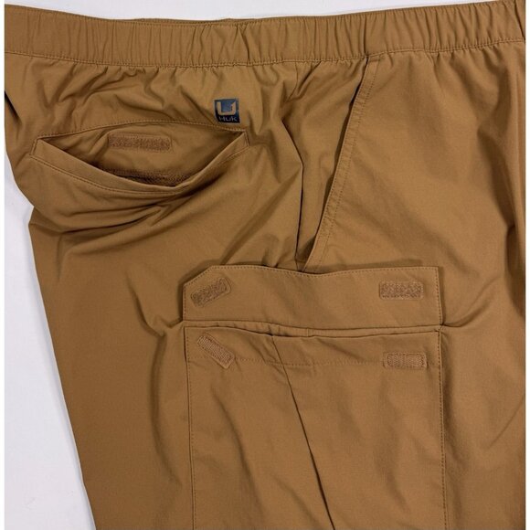 Huk Fishing Mens Creekbed Cargo Shorts Size 2XL Tan Hybrid Performance Outdoors - Picture 7 of 12